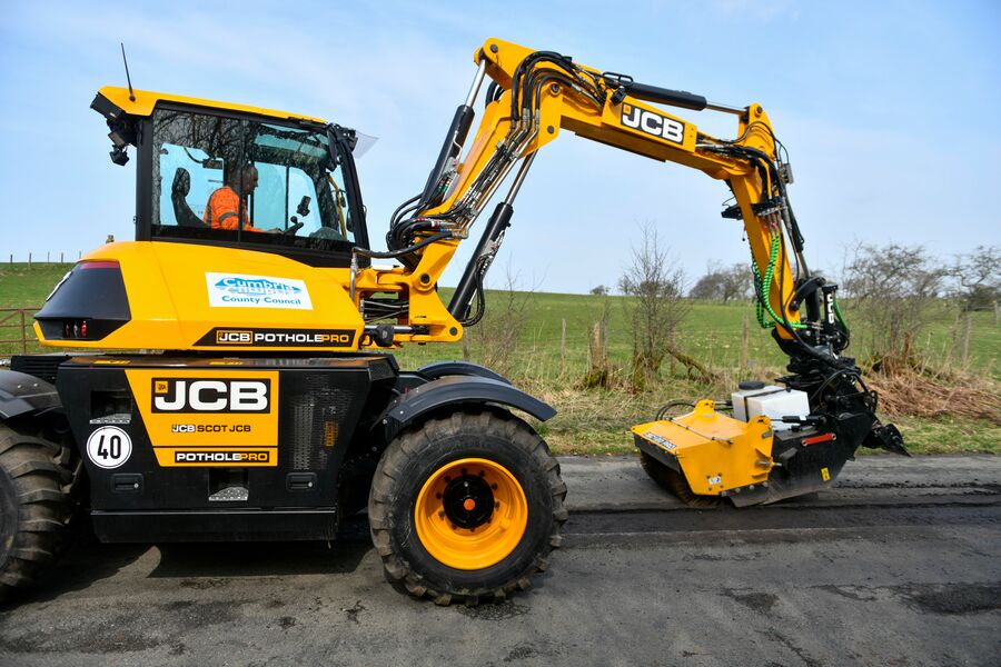 8分鐘修復(fù)1個(gè)坑！成本減半！JCB公路維護(hù)新品PotholePro